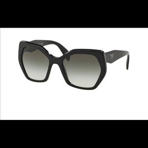 Hardly worn Prada women’s sunglasses
